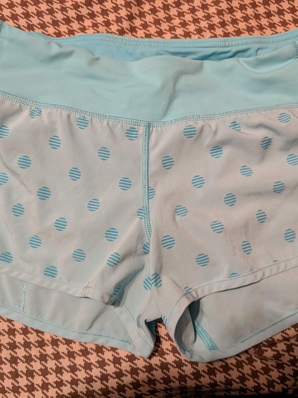 Women’s Light Blue Polka Dot Stretch Lululemon Shorts